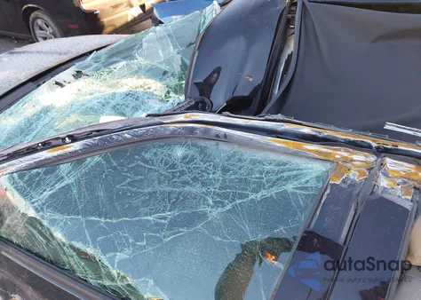 2018 Ford Explorer Limited z USA, uszkodzony, nr VIN 1FM5K7FH0JGC31040